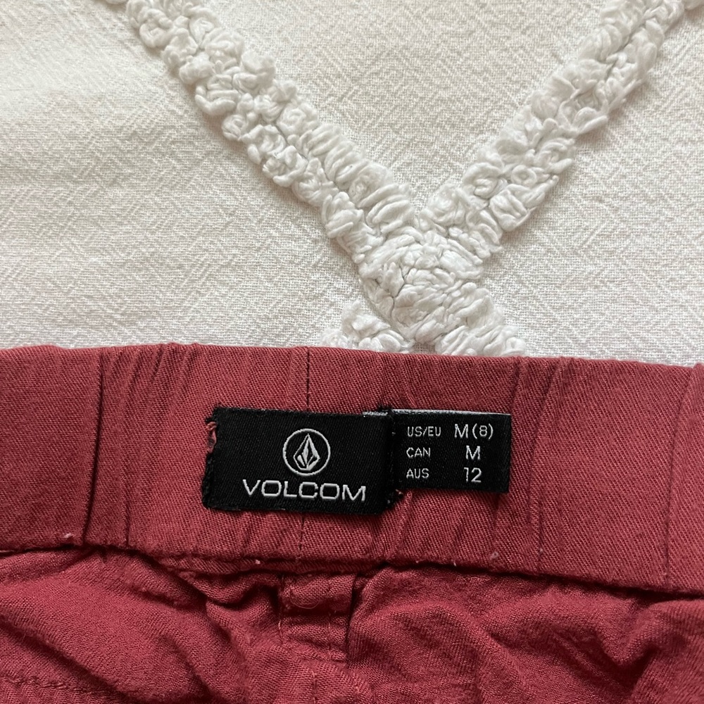 Red Volcom shorts - Picture 2 of 3